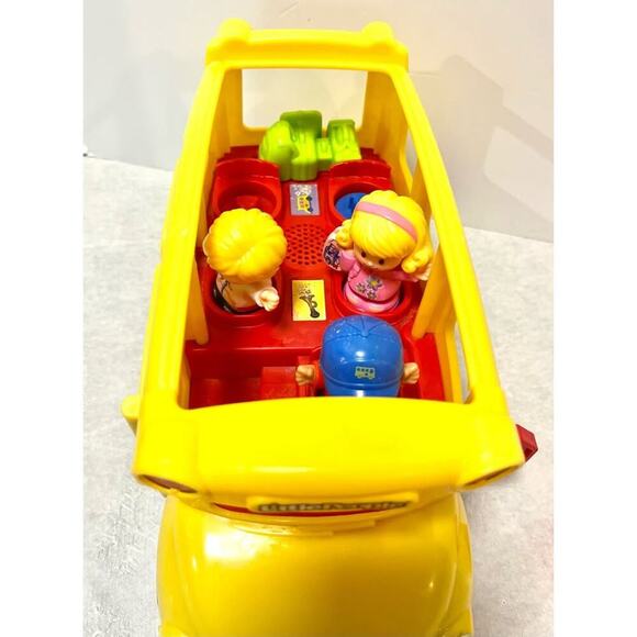 Fisher Price Little People Lil’ Movers School Bus driver 2 kids backpacks music - Picture 7 of 9